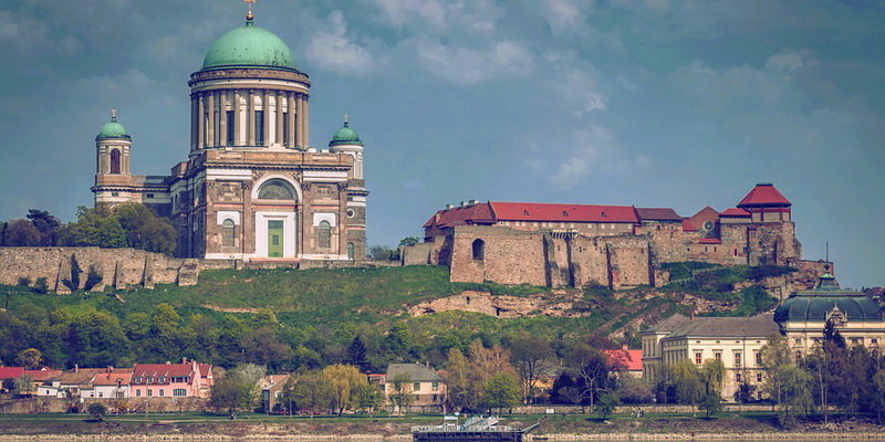 Esztergom - Geographica.cz